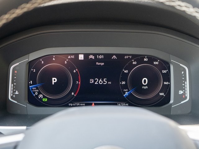 2023 Volkswagen Atlas SEL photo 23