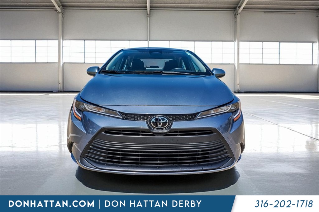 2023 Toyota Corolla LE photo 23