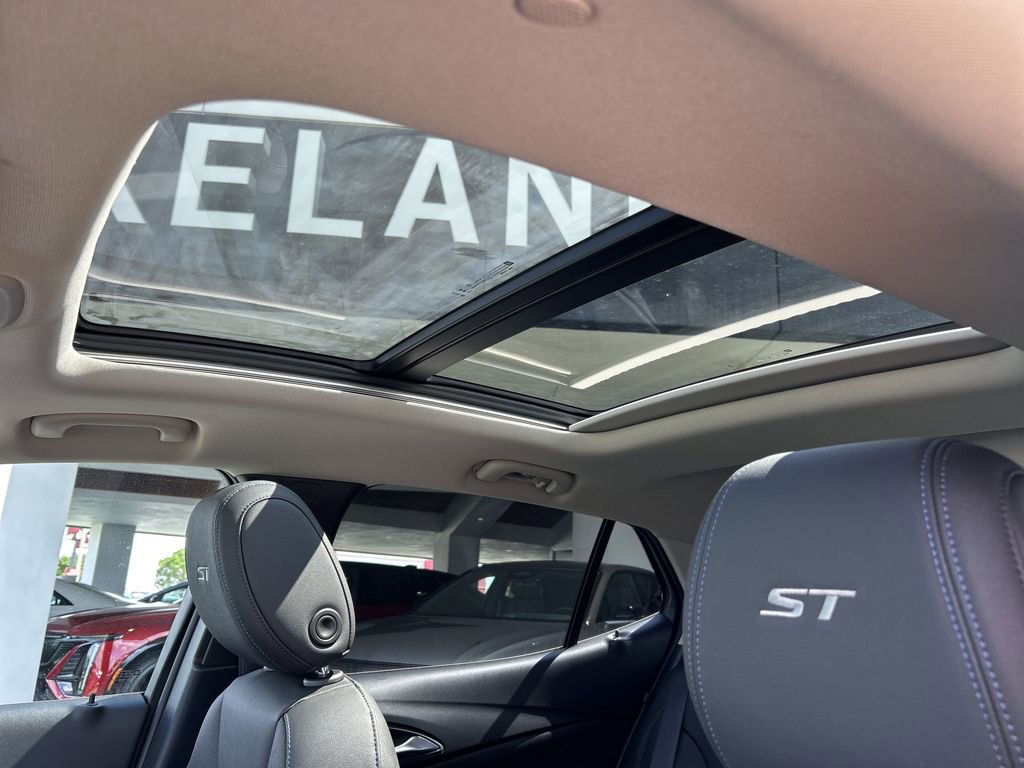 2026 Buick Encore GX Sport Touring photo 24