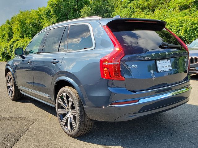 2025 Volvo XC90 photo 4