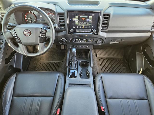 2022 Nissan Frontier PRO-4X photo 17