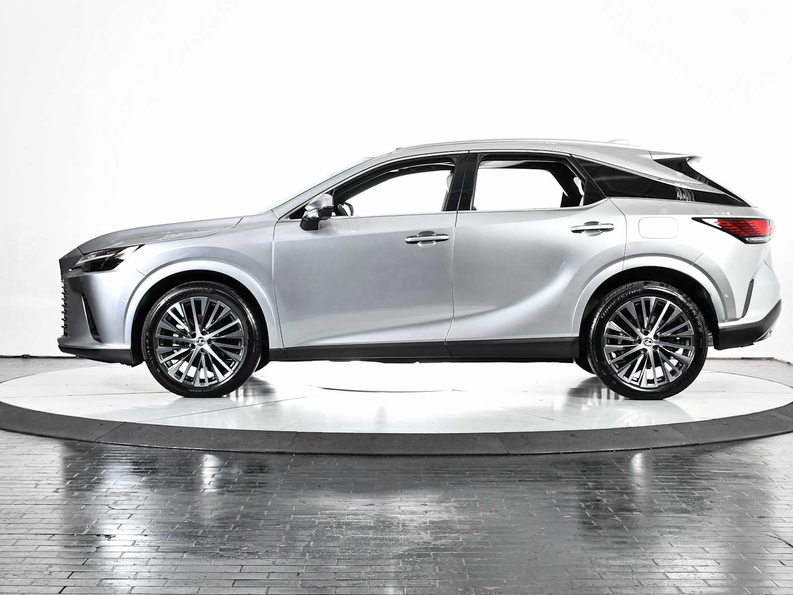 2024 Lexus RX 350 Premium photo 2