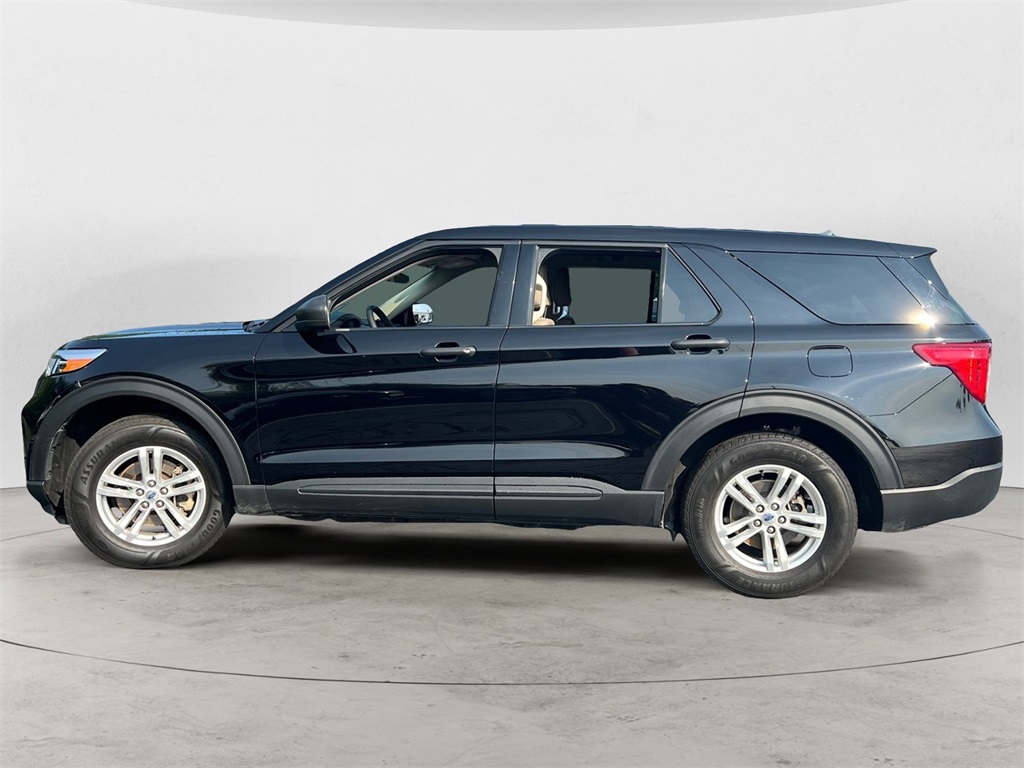 2023 Ford Explorer Base photo 4