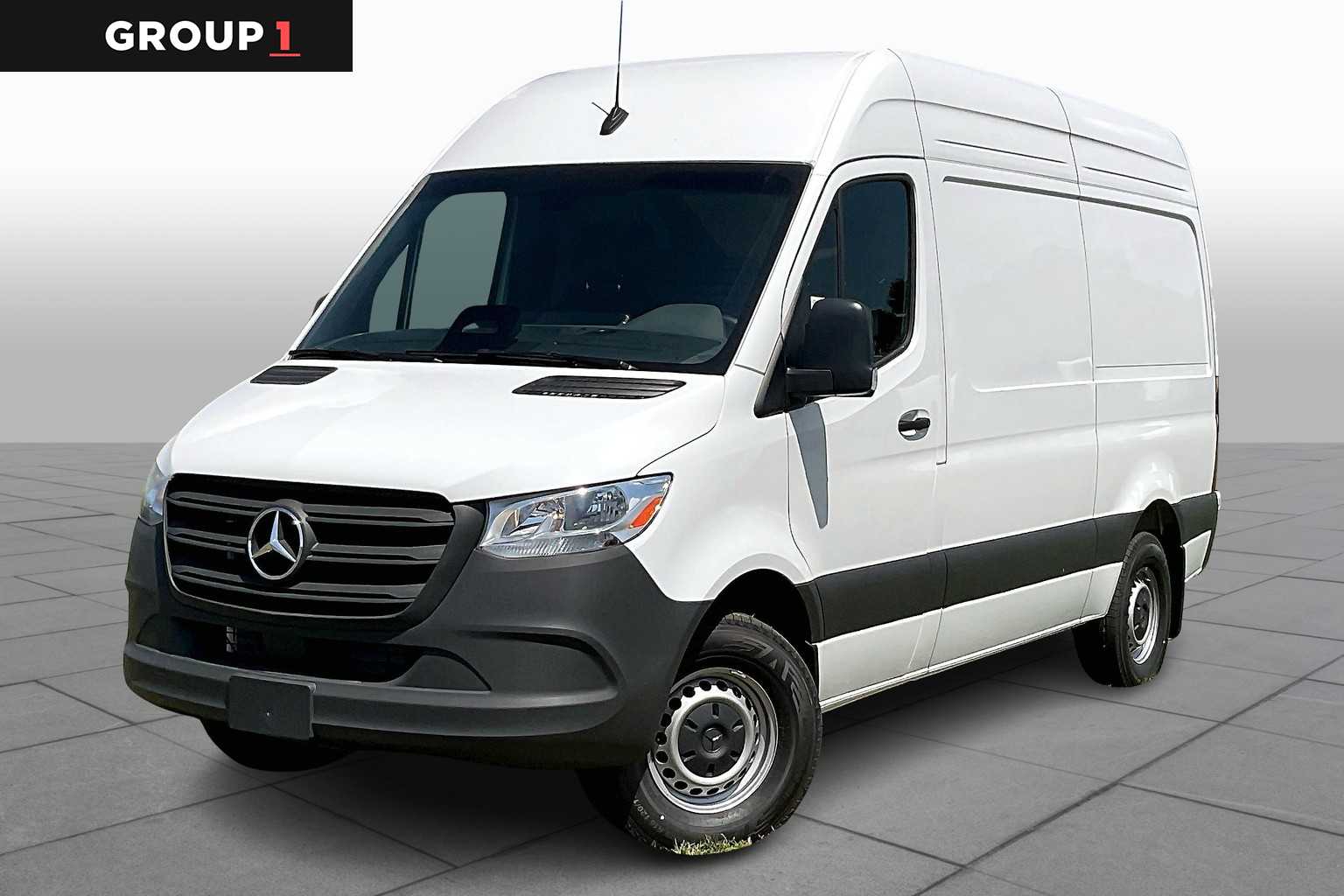 2025 Mercedes-Benz Sprinter Cargo Van Base's photo