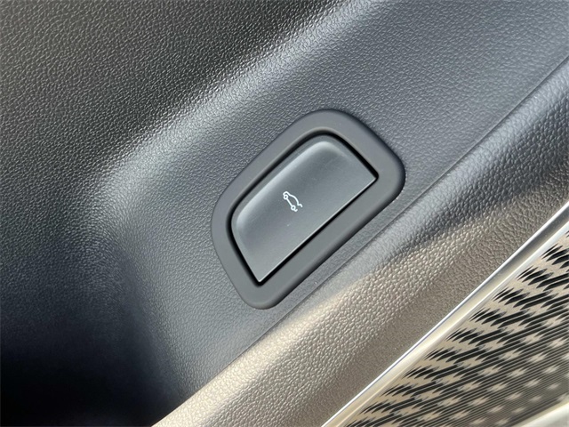 2026 Buick Enclave Sport Touring photo 16