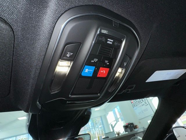 2025 Dodge Charger R/T photo 27