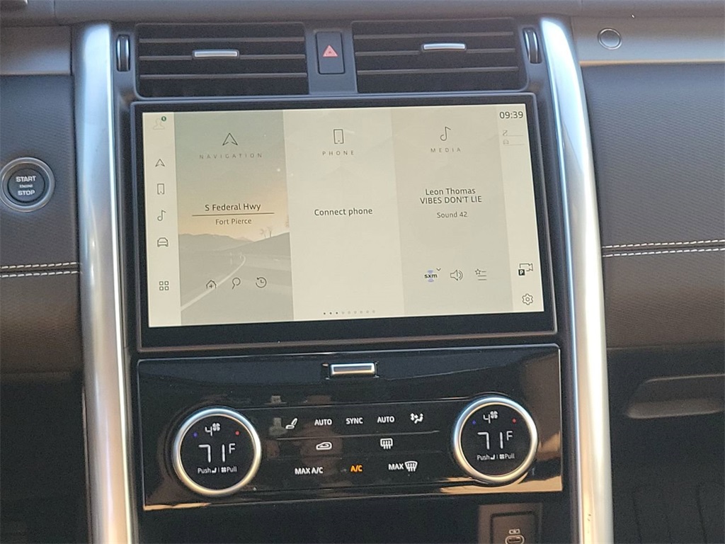2025 Land Rover Discovery SE photo 21