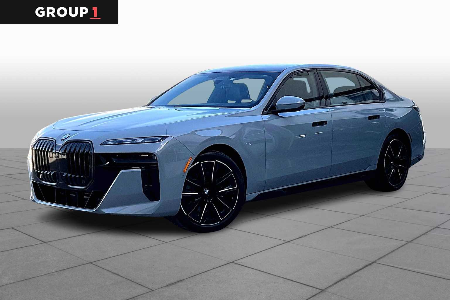 2025 BMW 760i 760i xDrive