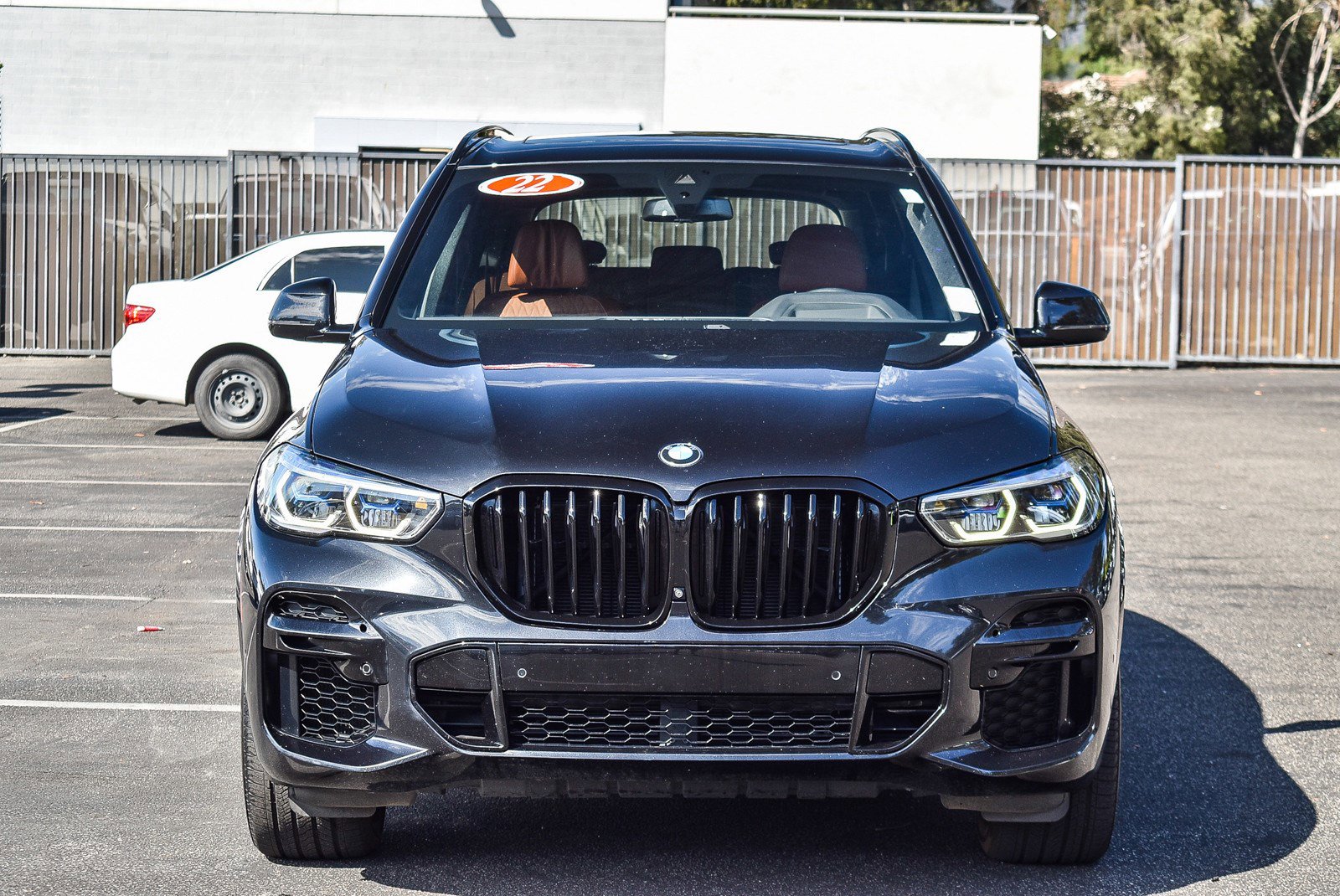 2022 Bmw X5 M50i photo 2