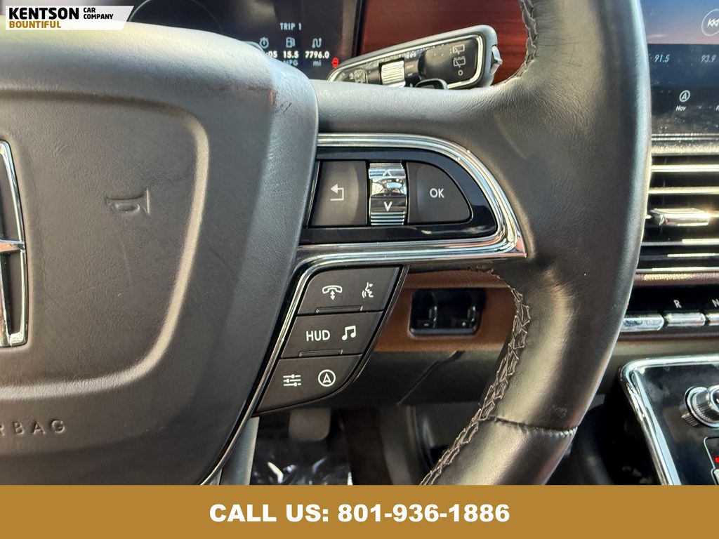 2022 Lincoln Navigator L Reserve photo 17