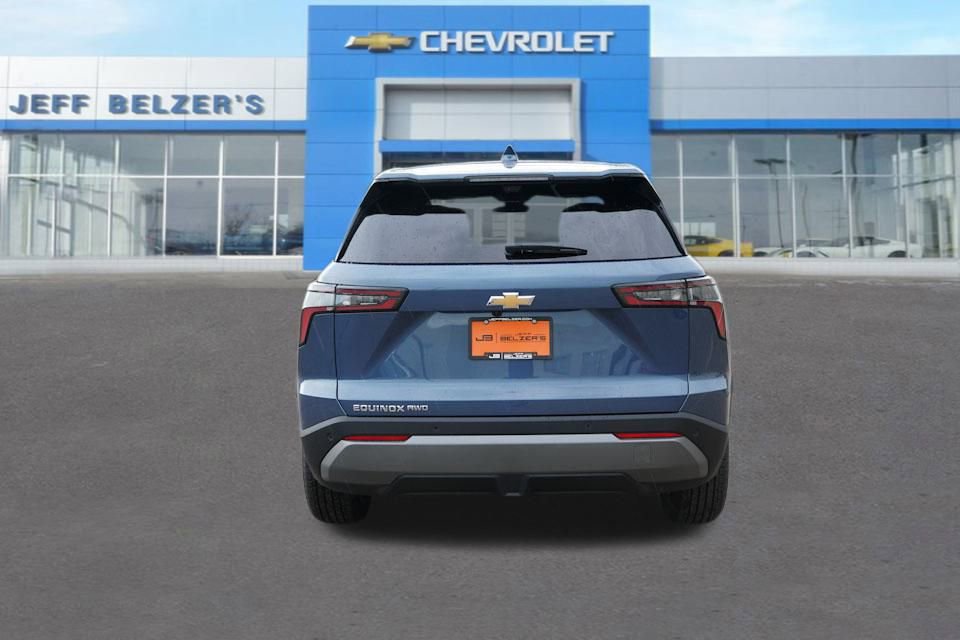 2026 Chevrolet Equinox LT photo 4