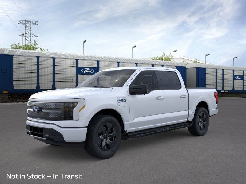 2025 Ford F-150 Lightning Flash's photo