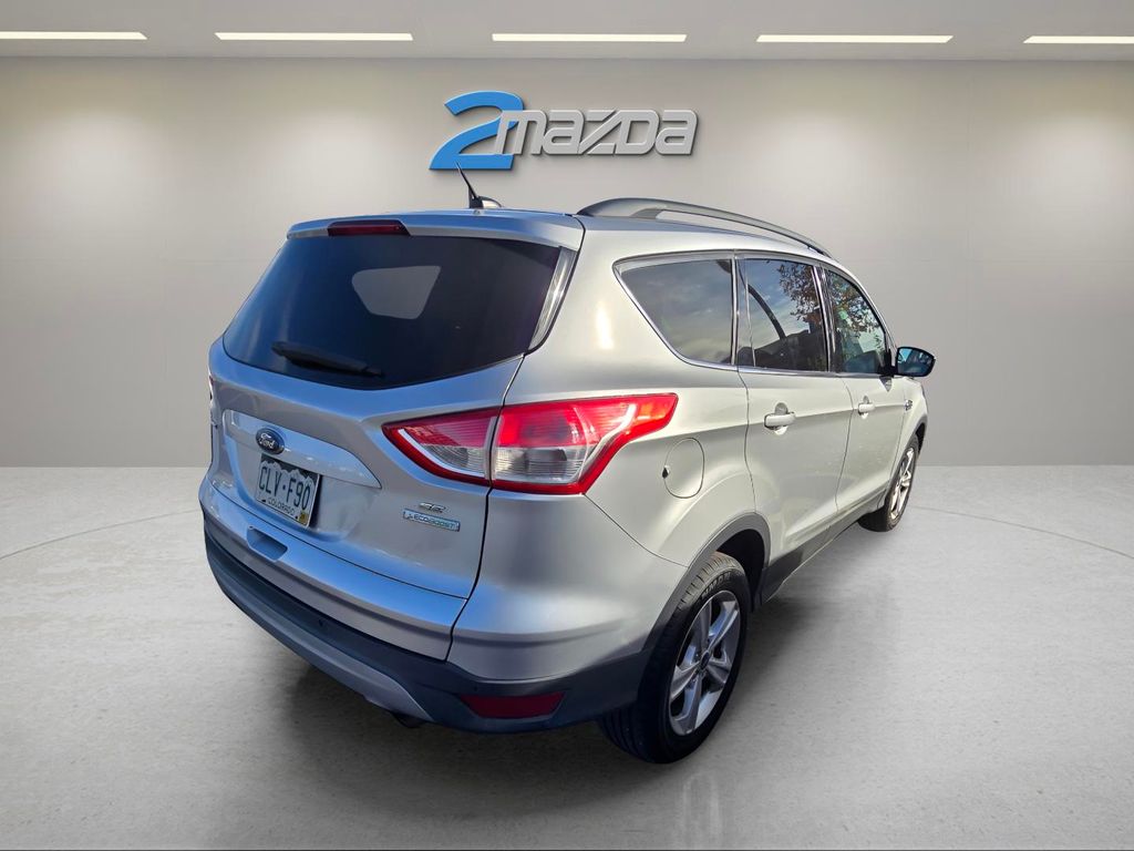 2014 Ford Escape SE photo 4