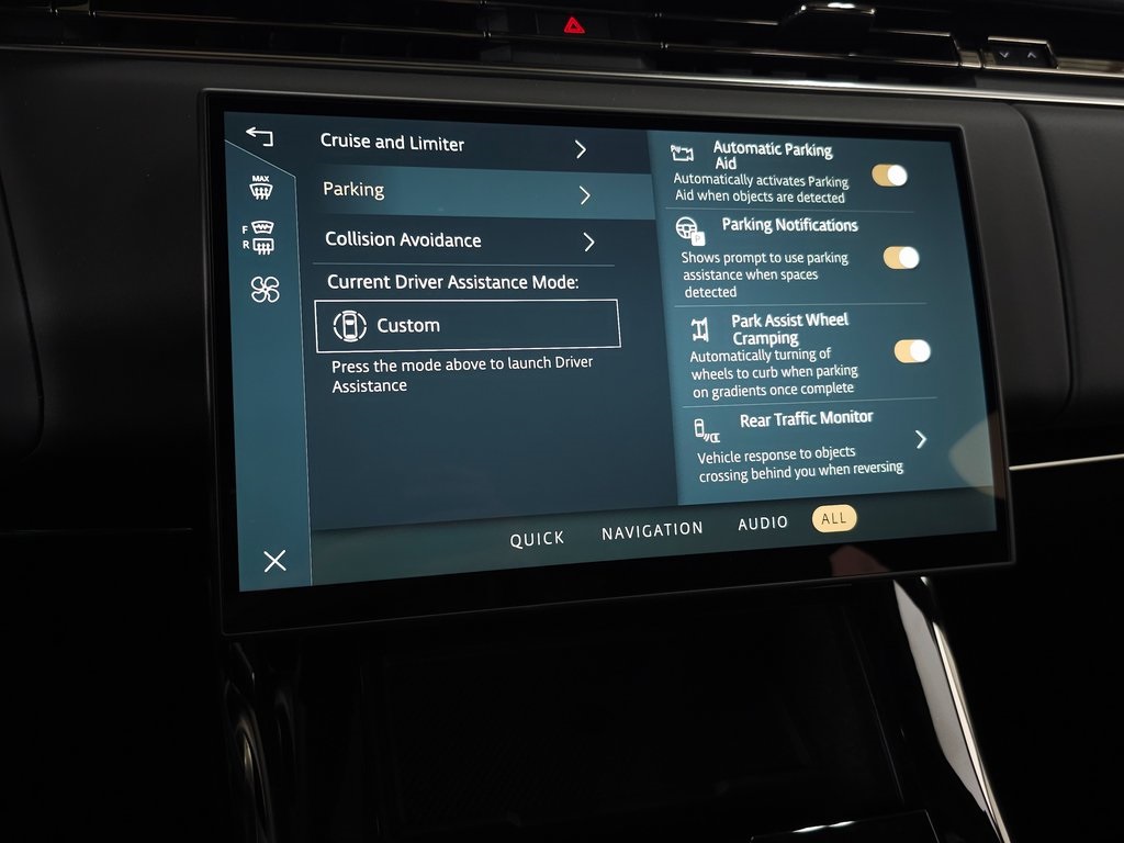 2025 LAND ROVER RANGE ROVER SPORT - Image 21