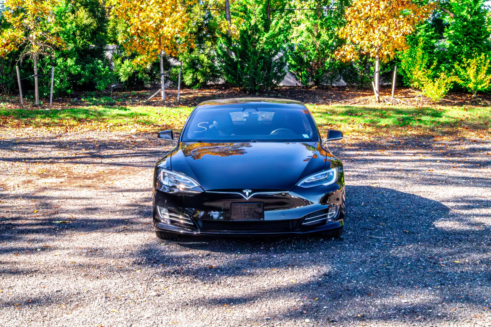 Used 2018 Tesla Model S 75D with VIN 5YJSA1E28JF286124 for sale in Commack, NY