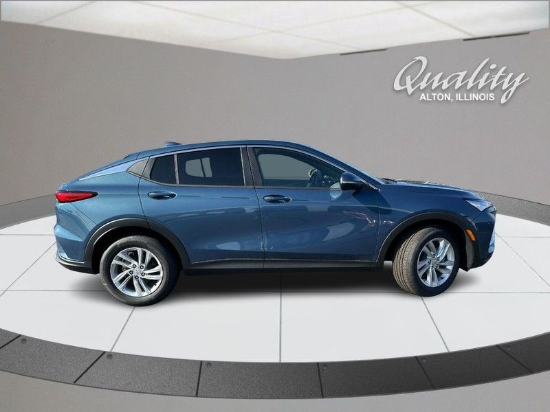 2025 Buick Envista Preferred photo 3
