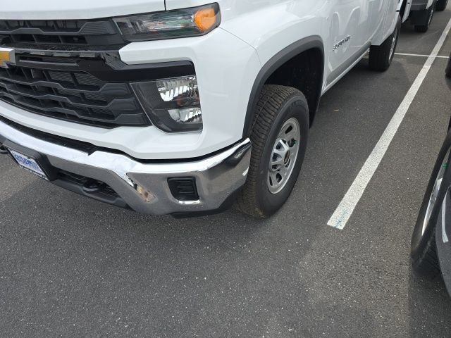 2024 Chevrolet Silverado 3500HD Work Truck photo 4