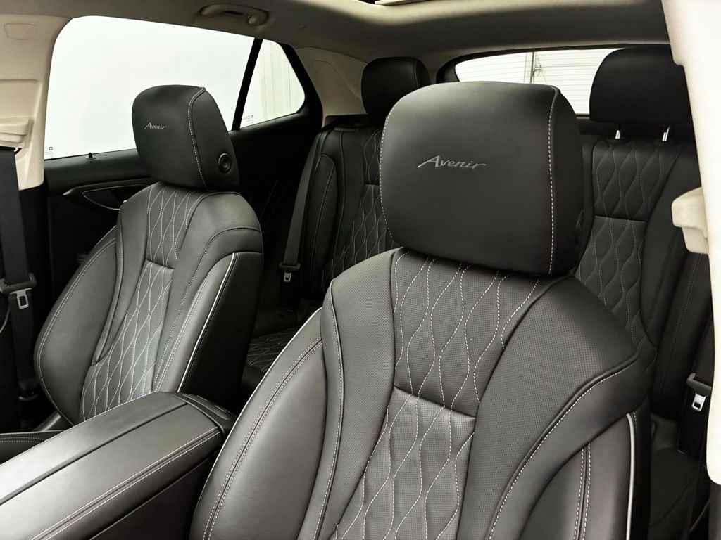 2022 Buick Envision Avenir photo 23
