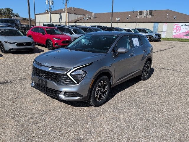 2023 Kia Sportage LX photo 4