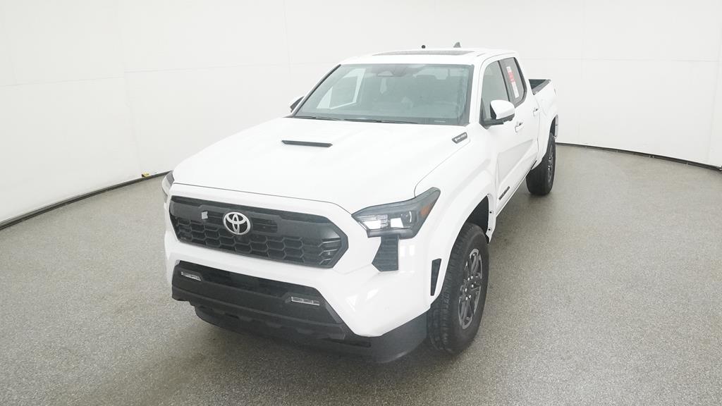 2025 Toyota Tacoma TRD Sport photo 4
