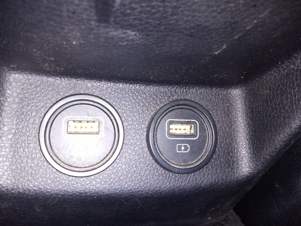 2022 Kia K5 GT-Line photo 40