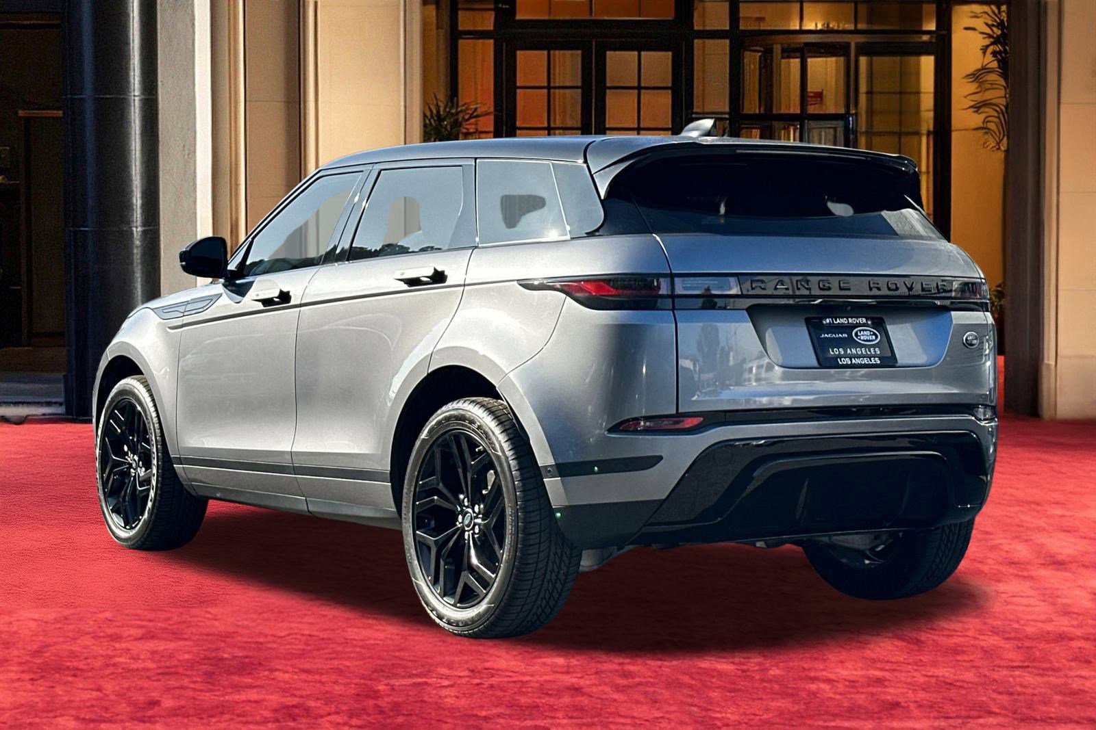 2020 Land Rover Range Rover Evoque SE photo 3