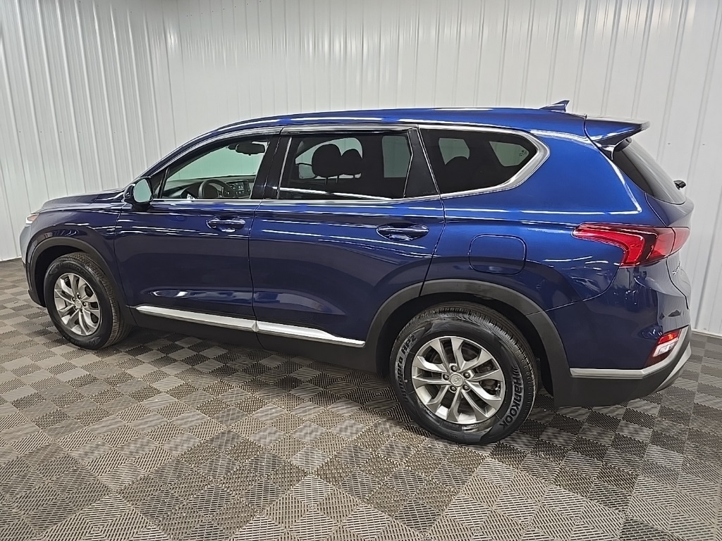 2020 Hyundai Santa Fe SEL photo 3