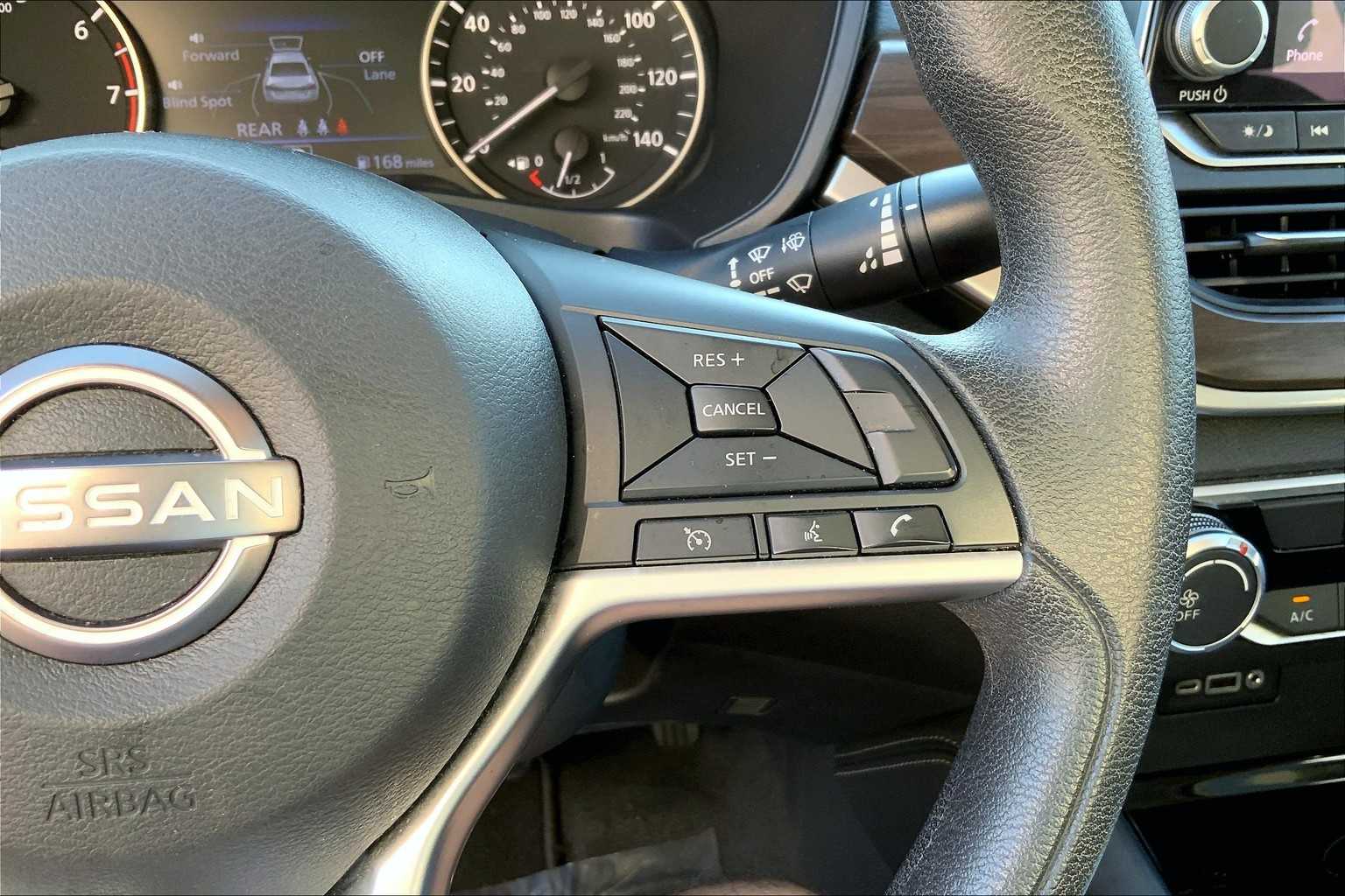 2023 Nissan Altima 2.5 SV photo 23