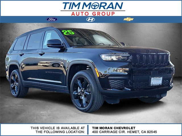 2025 Jeep Grand Cherokee Laredo Altitude photo 2