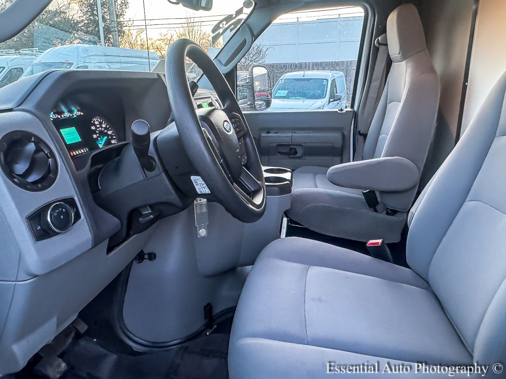 2025 FORD E-350 - Image 10