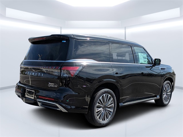 2025 Infiniti QX80 Luxe photo 3