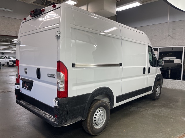2025 Ram ProMaster 2500 photo 4