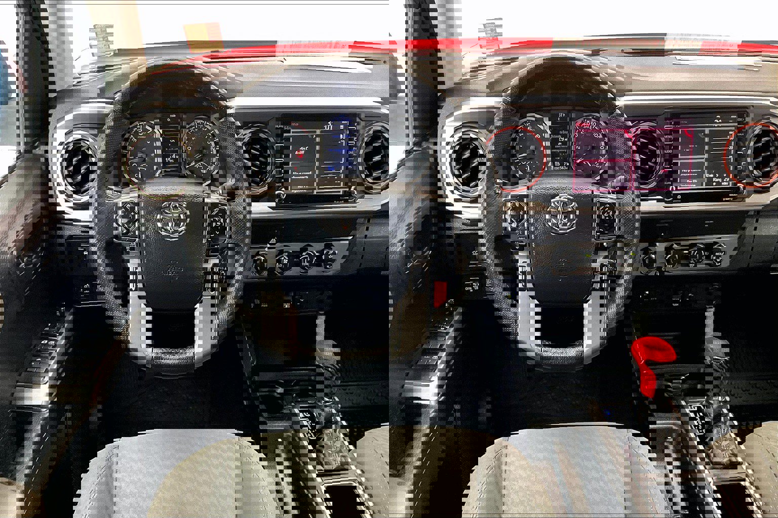 2020 Toyota Tacoma SR5 photo 4