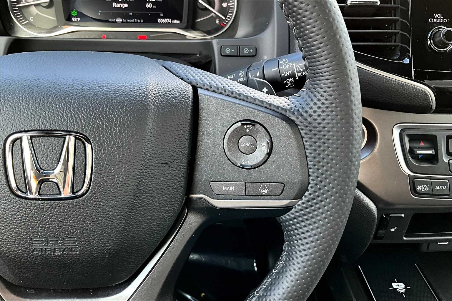 2025 Honda Passport EX-L photo 22