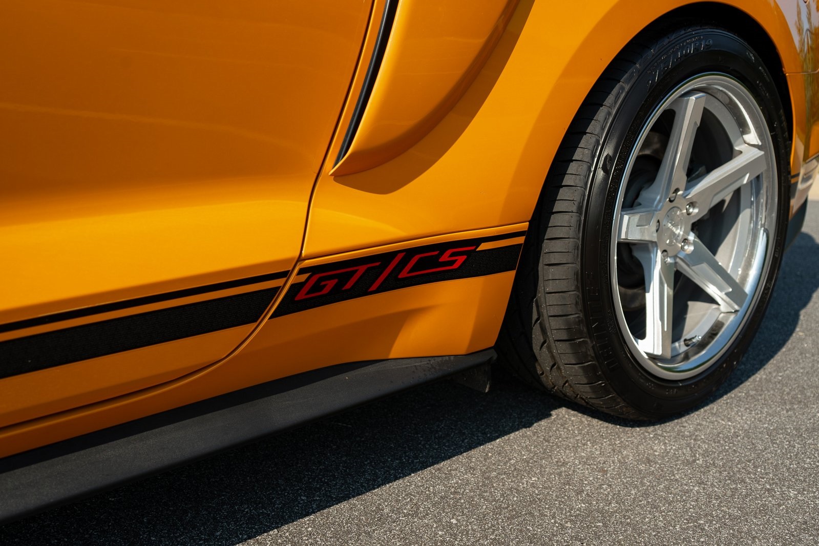 2022 Ford Mustang GT photo 14