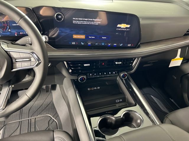 2026 Chevrolet Suburban LT photo 15