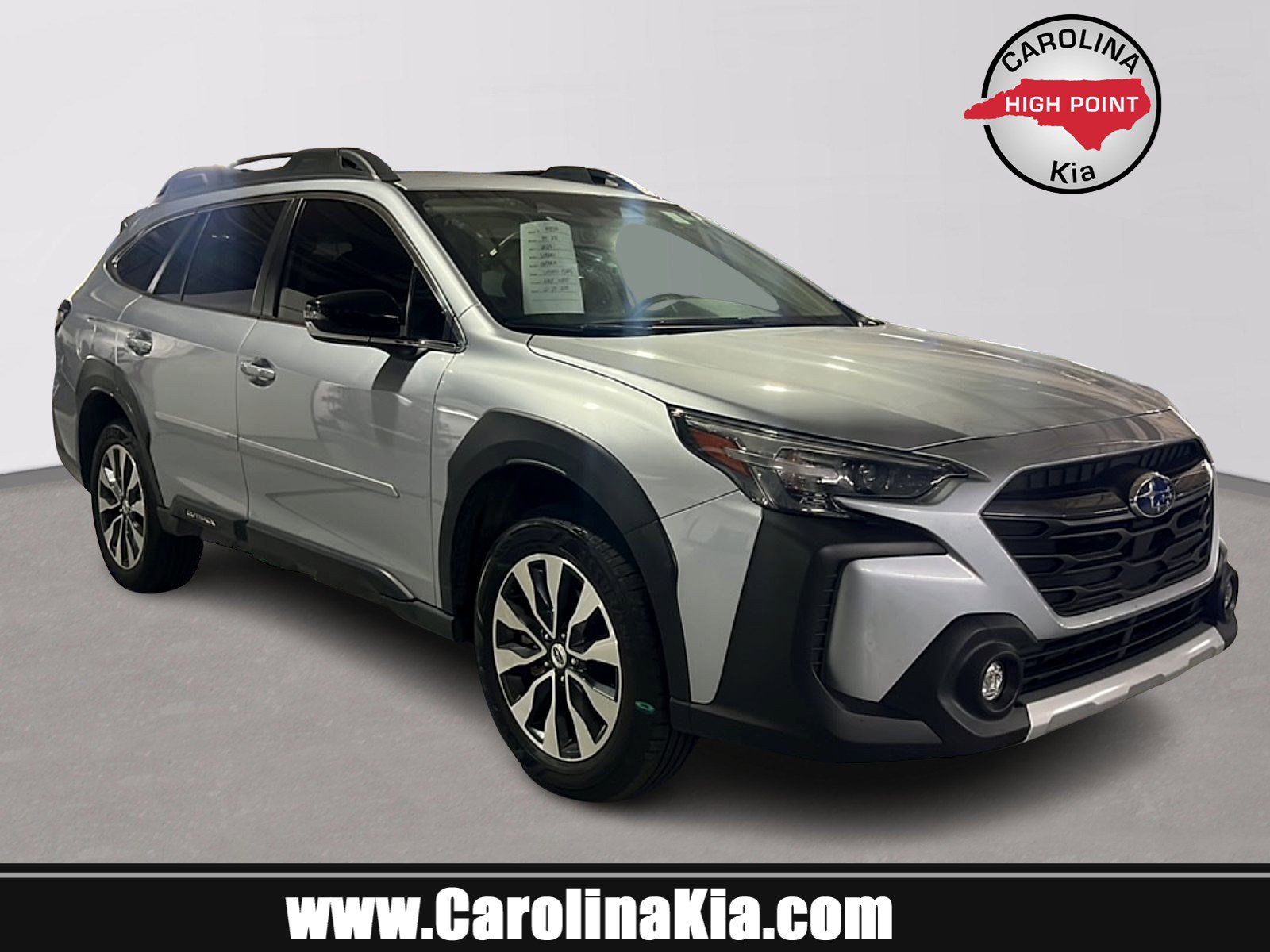 2023 Subaru Outback Limited's photo