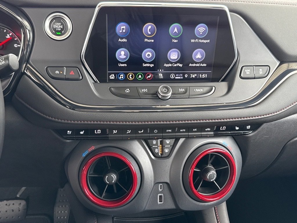 2022 Chevrolet Blazer RS photo 3