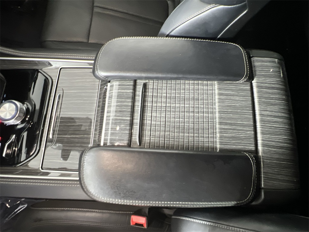 2022 Jeep Wagoneer Series II photo 21