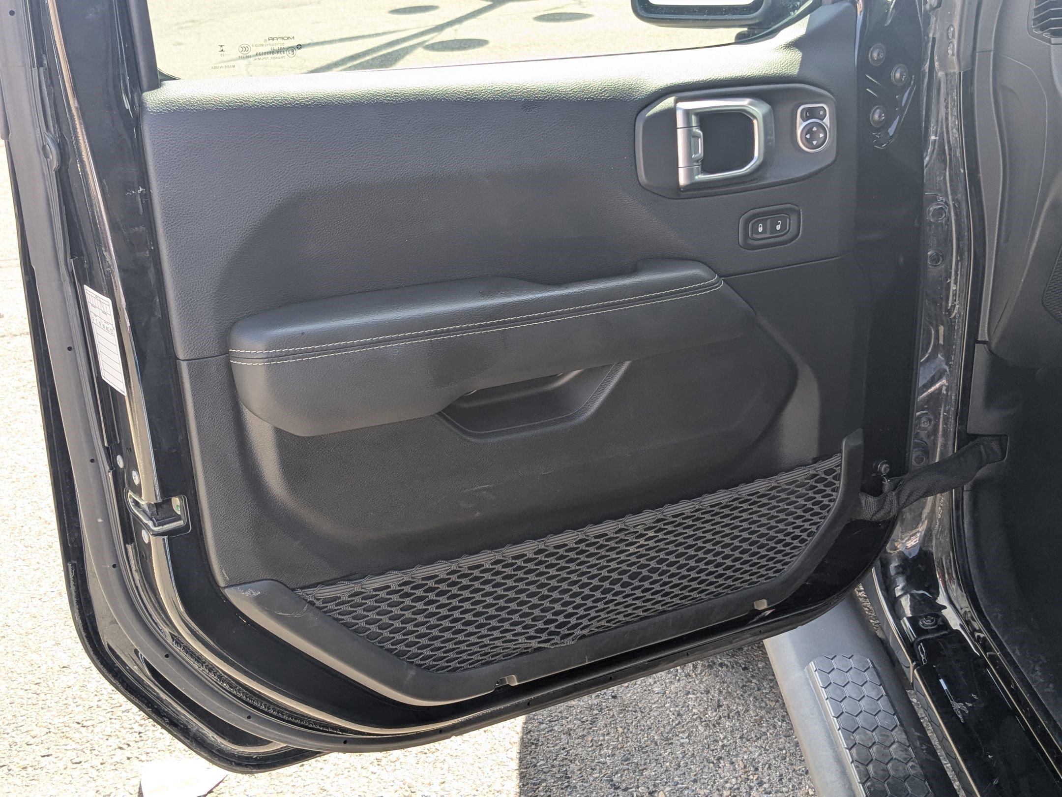 2023 Jeep Wrangler 4xe Sahara photo 10