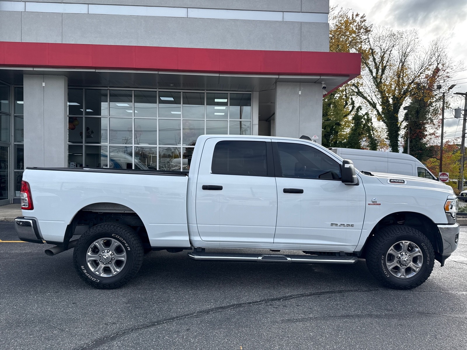 2024 Ram 2500 Big Horn photo 4