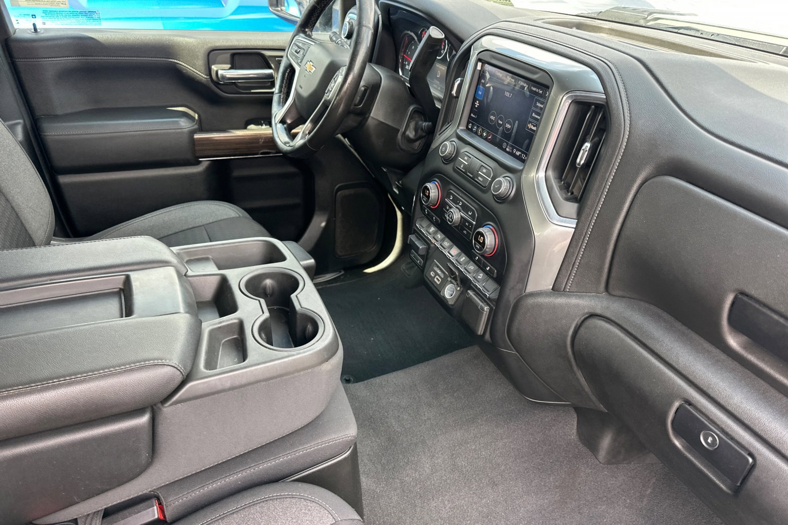 2020 Chevrolet Silverado 2500HD LT photo 14