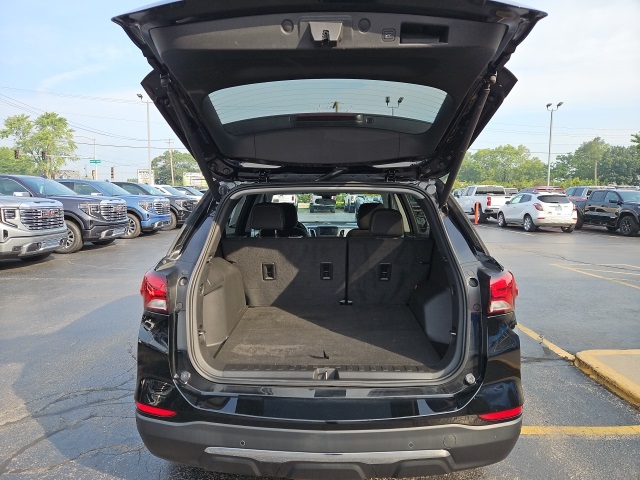 2023 Chevrolet Equinox LT photo 4
