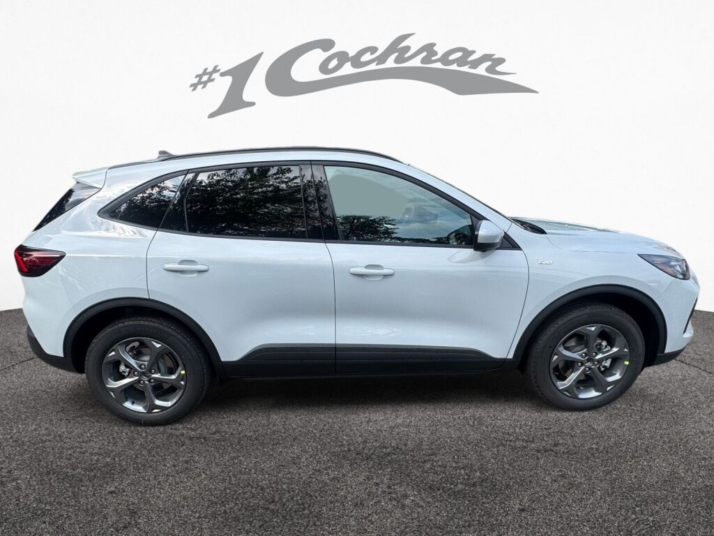 2026 Ford Escape ST-Line Select photo 8
