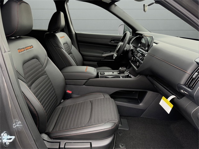 2025 Nissan Pathfinder Rock Creek photo 19