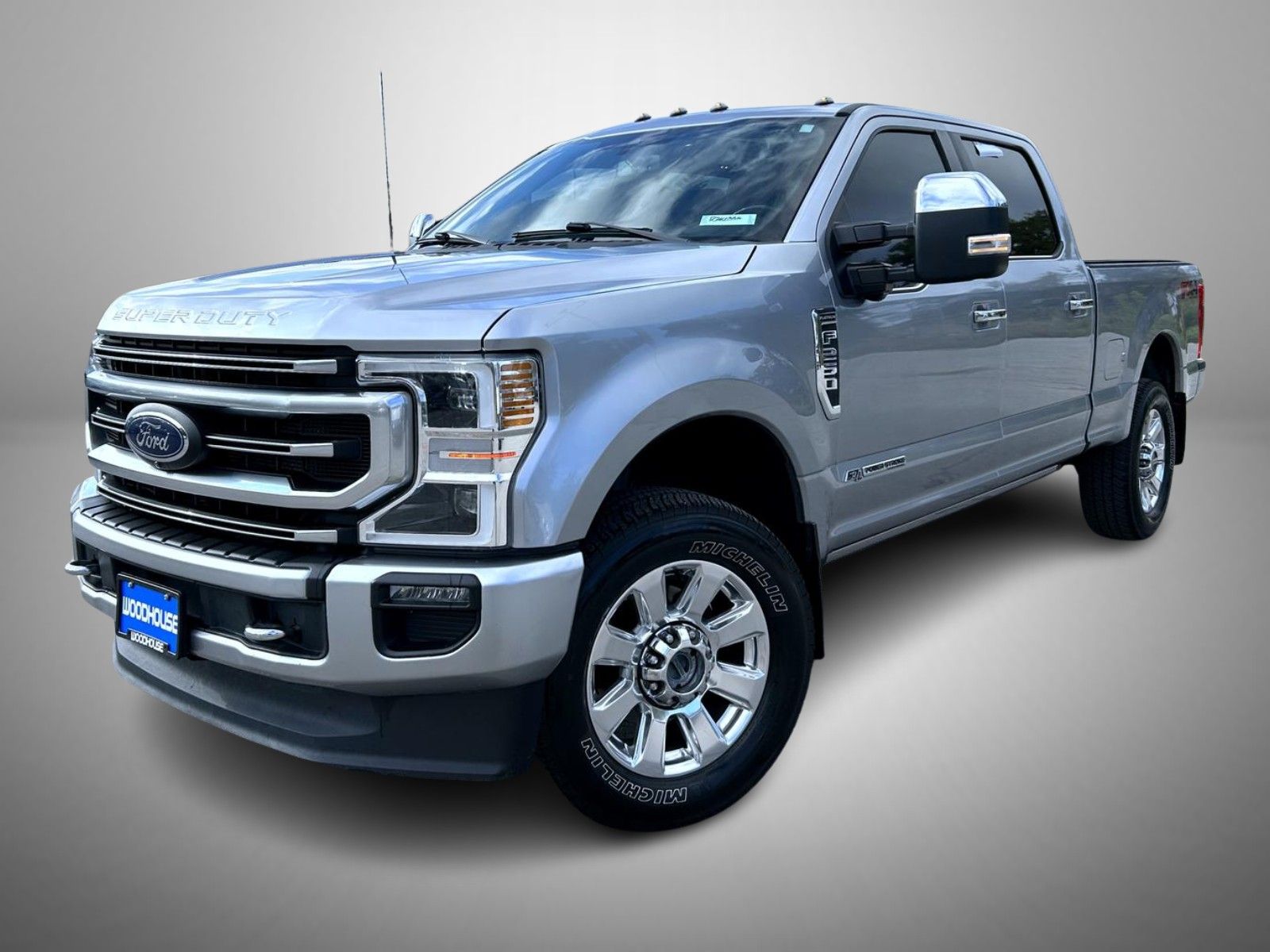 2022 Ford F-250 Super Duty Platinum's photo