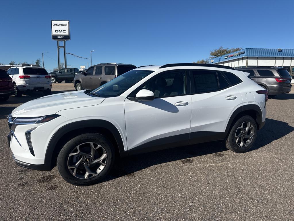 2025 Chevrolet Trax LT's photo