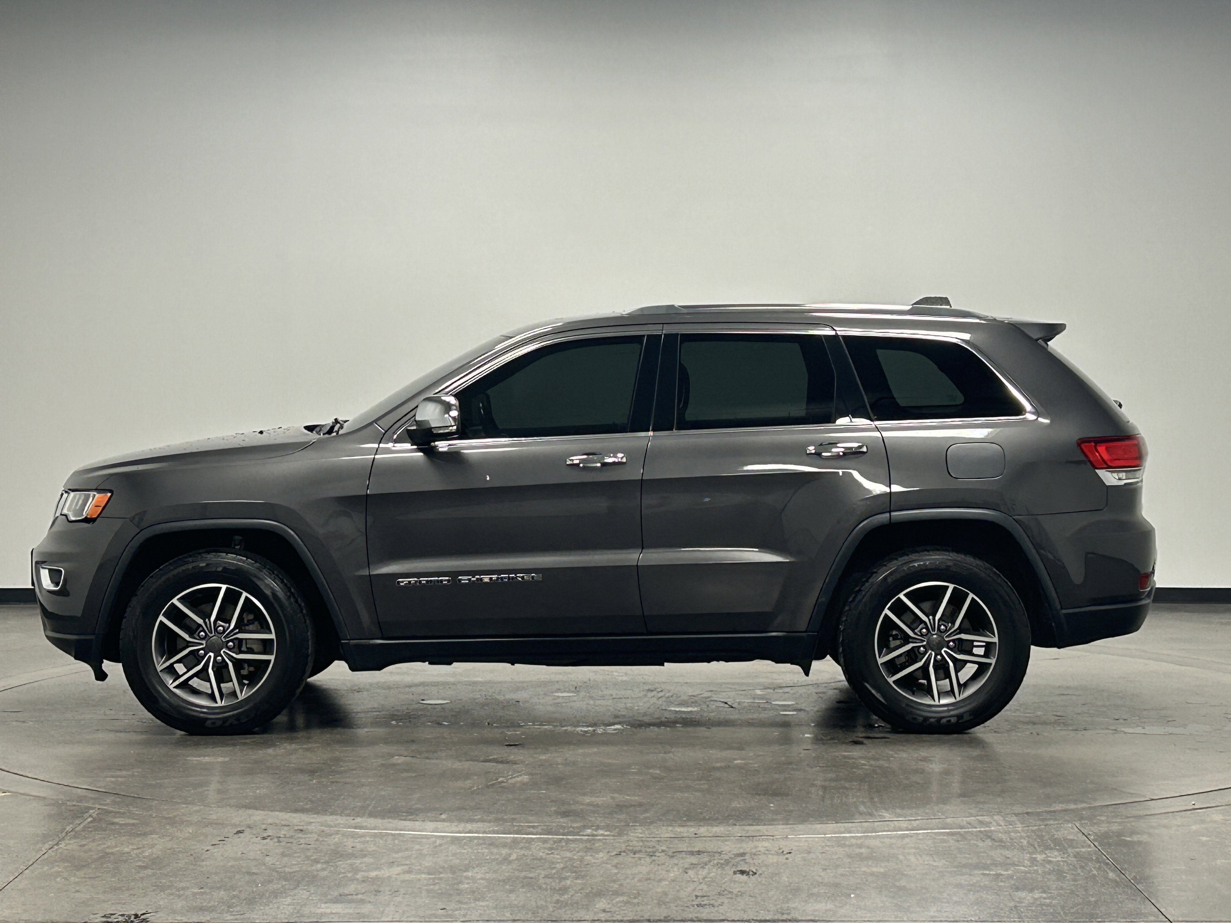 2020 Jeep Grand Cherokee Limited photo 4