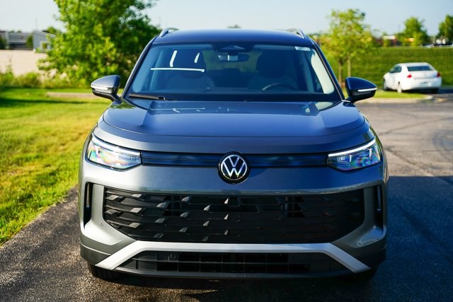 2025 Volkswagen Tiguan S photo 4