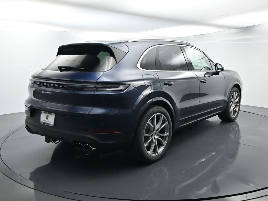 2026 Porsche Cayenne photo 12